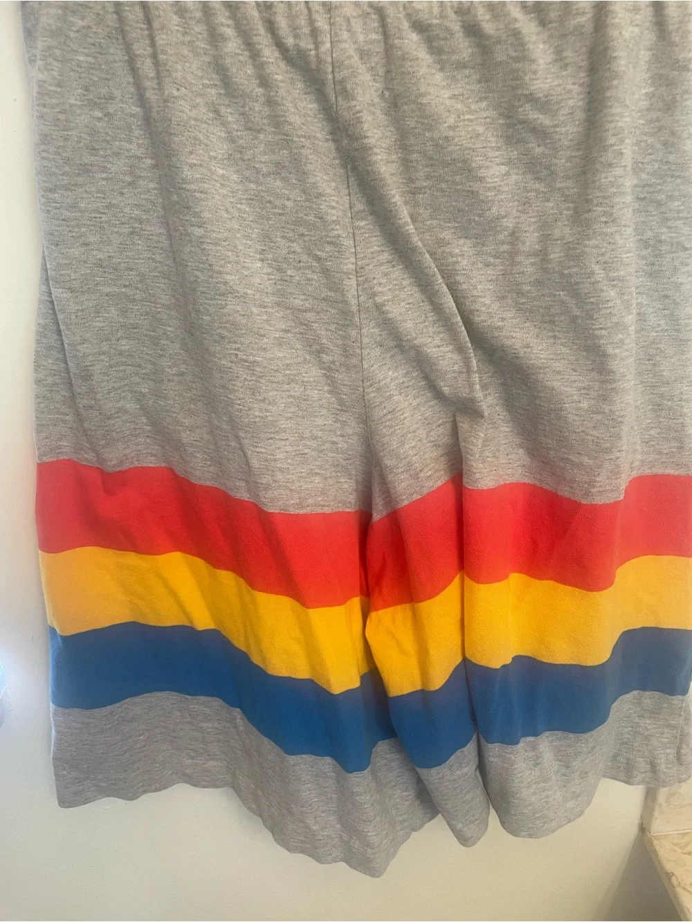 Cathy Daniels Long Shorts Grey with Stripes Red Yellow Blue Size L Vintage 90’s